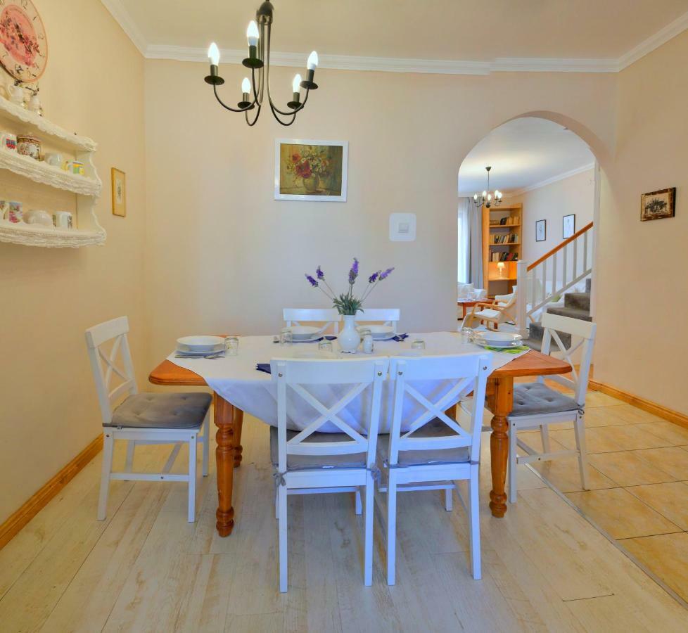 Lux Apartman Villa Hajduszoboszlo Ngoại thất bức ảnh